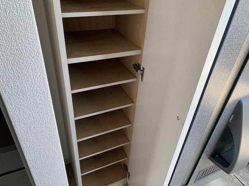 玄関収納