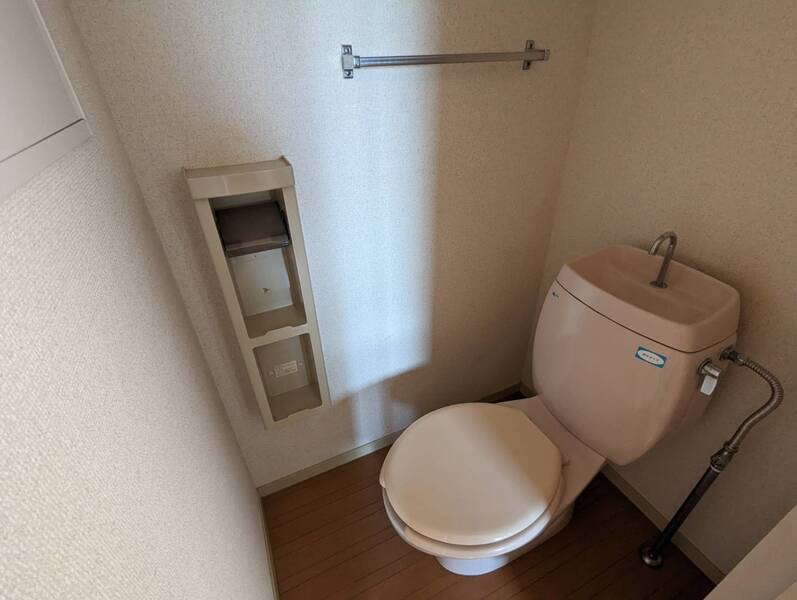 写真は805号室を引用しています