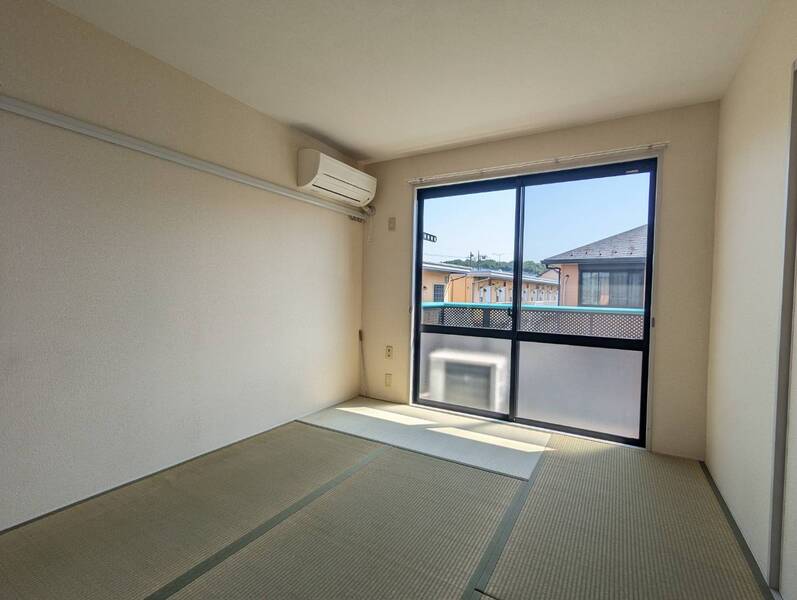 写真は805号室を引用しています