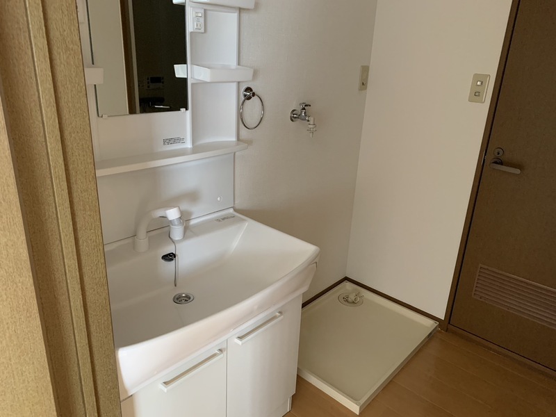 室内洗濯機置き場（203号室を引用）