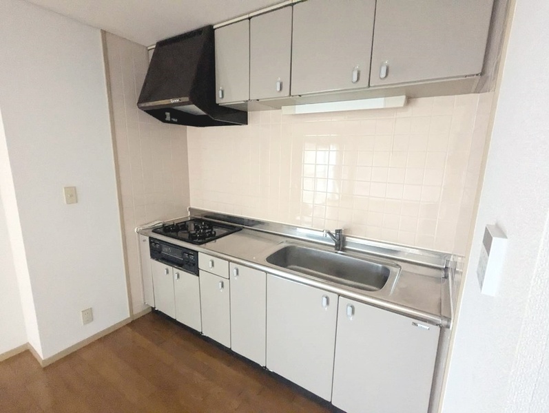 キッチン（203号室を引用）