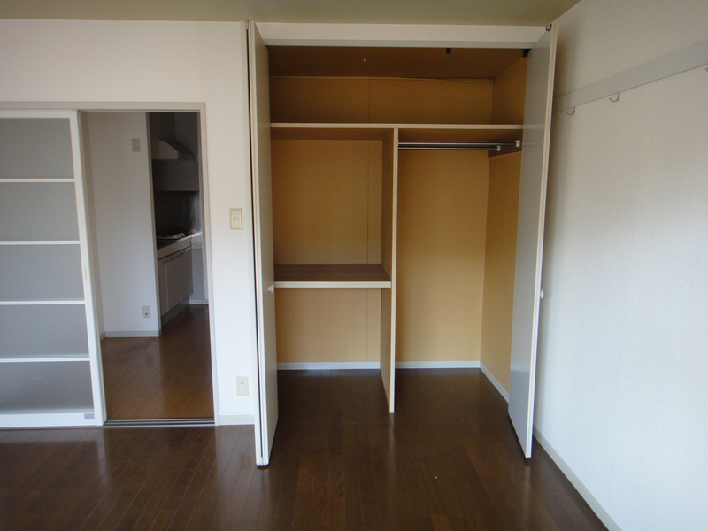 写真は102号室を引用しています